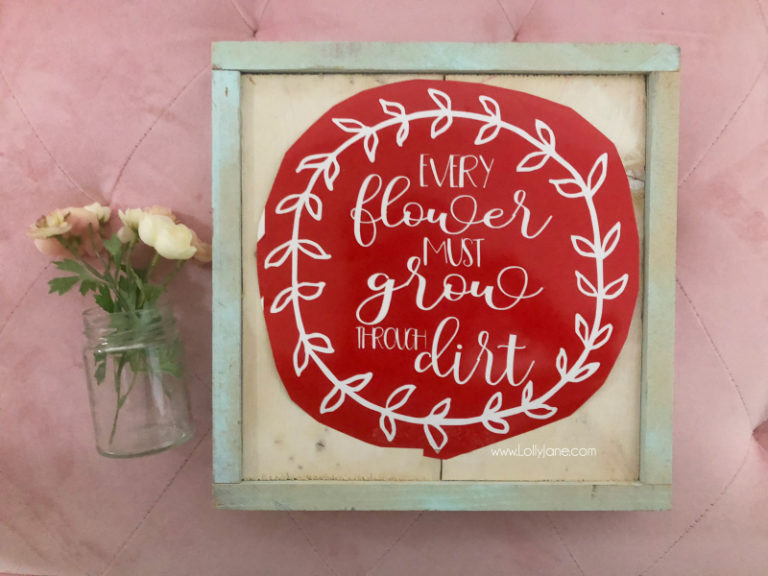 Floral Wood Sign Tutorial - A fun spring or summer mantel decor idea!