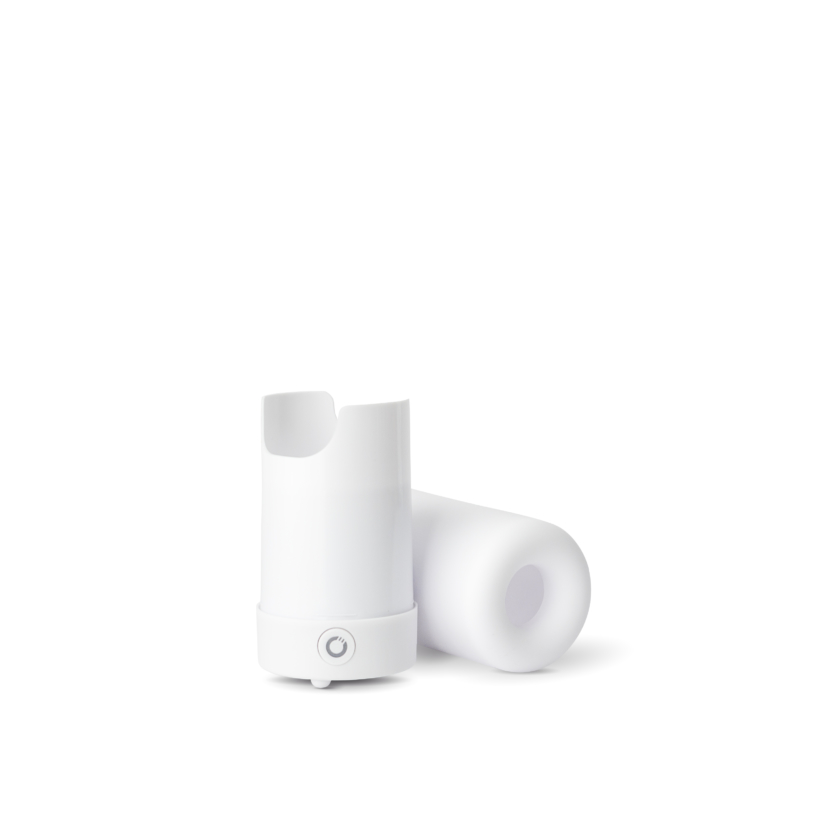 The cleanest way to a good smelling home is through AirMoji by MojiLife! What is AirMoji? It has a tiny fan powered by a rechargeable battery that pushes air up through a pod that is saturated with a luxury fragrance or essential oils. No heat, flames, candles or mess! It's portable and lightweight!