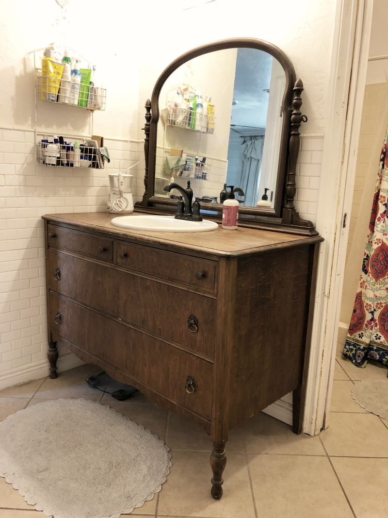 Old farmhouse bathroom renovation before pictures. Can't wait for the amazing farmhouse renovation reveal!