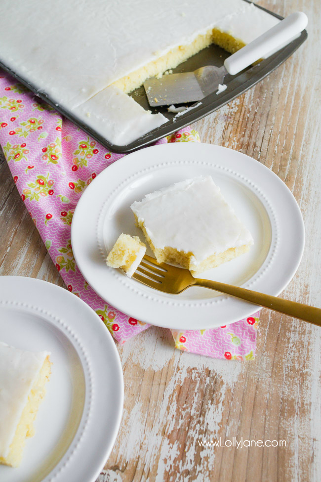 Easy to make white Texas sheetcake dessert. Super fast cake recipe, so easy to make! Simple ingredients for a yummy white sheetcake dessert!