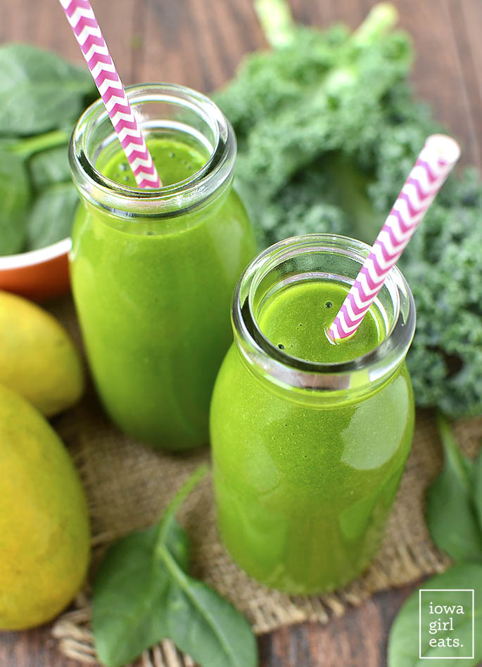 Kiwi smoothie recipe, yum! Love this easy and yummy green smoothie recipe, so yummy!