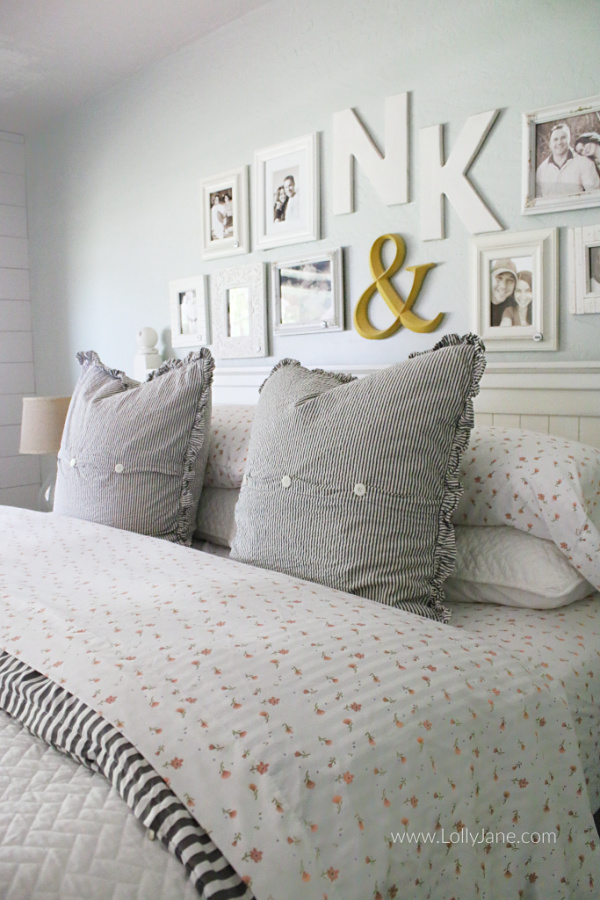 Love these floral sheets paired with a herringbone coverlet to make the perfect farmhouse bedding! Love these seersucker euro shams layered with a coverlet and duvet. Cozy farmhouse bedding.