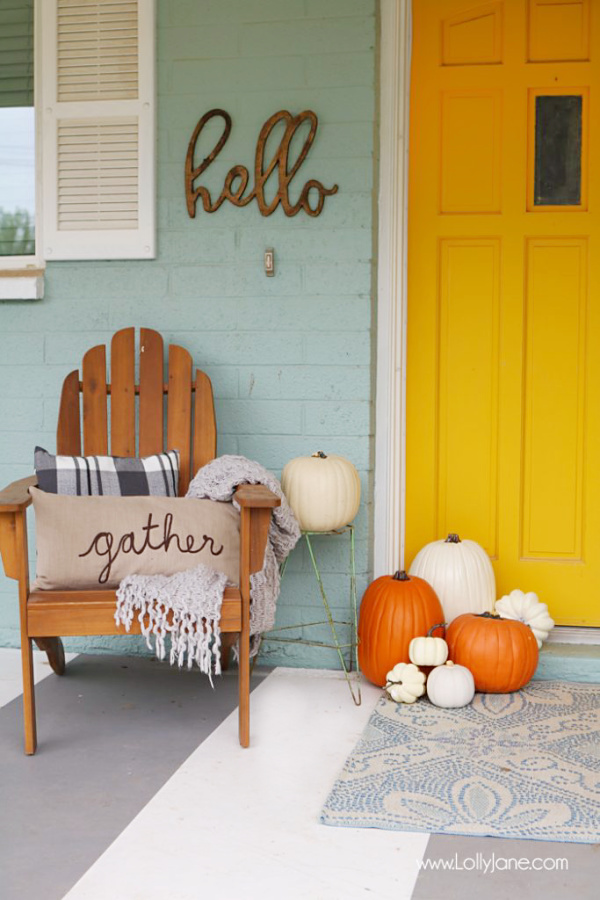 Over 30 ways to get your exterior ready for fall. Love these easy tips to get your home fall ready, cleaning tips and decor tips and practical tips to get your house fall ready! #falldecor #falltips #preparednesstips #winterizeyourhome #falldecorideas