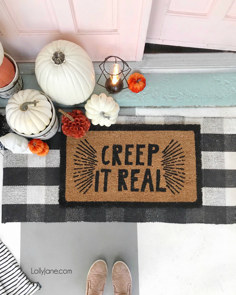 "CREEP IT REAL!" Best Halloween doormat ever! Pair with a pile of fake pumpkins + lantern to bring Halloween to life on your front porch. After all, it's the first space to welcome guests!