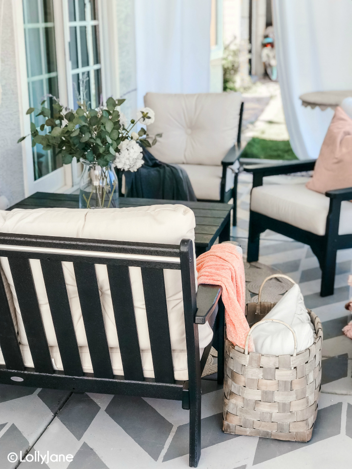 Love this cozy cottage porch furniture! This comfortable Polywood furniture is durable and stylish, the perfect family friendly set! #farmhousedecor #farmhouseporch #polywood #porchfurniture #cottagedecor