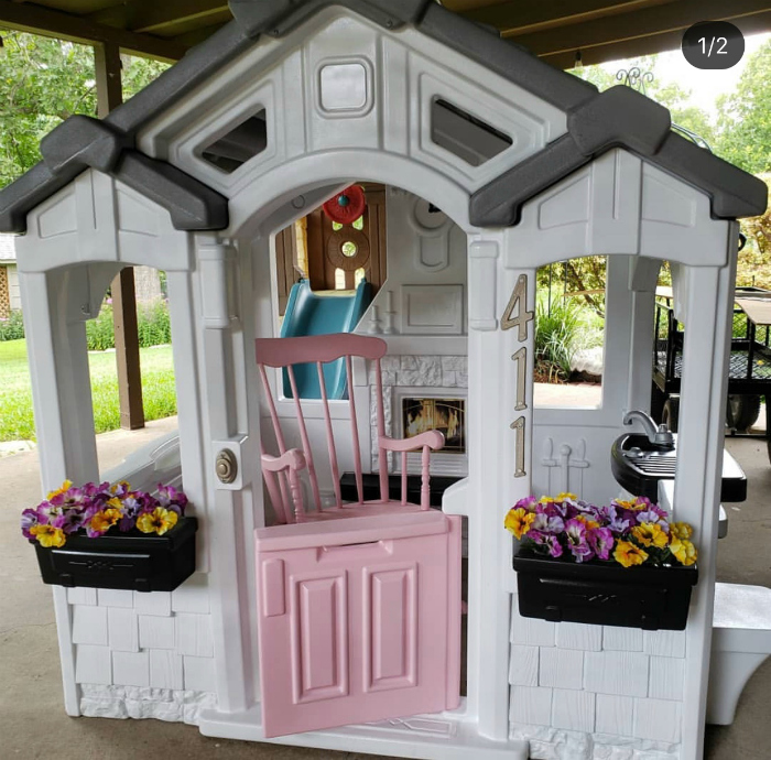 Oh my goodness, look at this pink rocking chair playhouse!! #pinkplayhouseideas #diyplayhouseremodel #remodelplayhouse #playhousemakeover #pinkplayhousemakeover