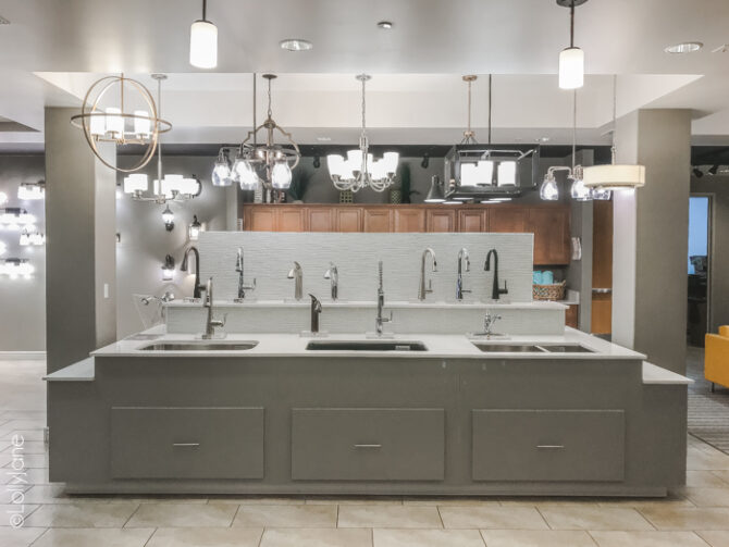 Looking for gorgeous choices in your new build? KB Home offers a large variety of on-trend items to fit ANY budget #KBHome #ArizonaHomeBuilder #AZcommunity #neighborhood #newbuild #custombuilt #newhome