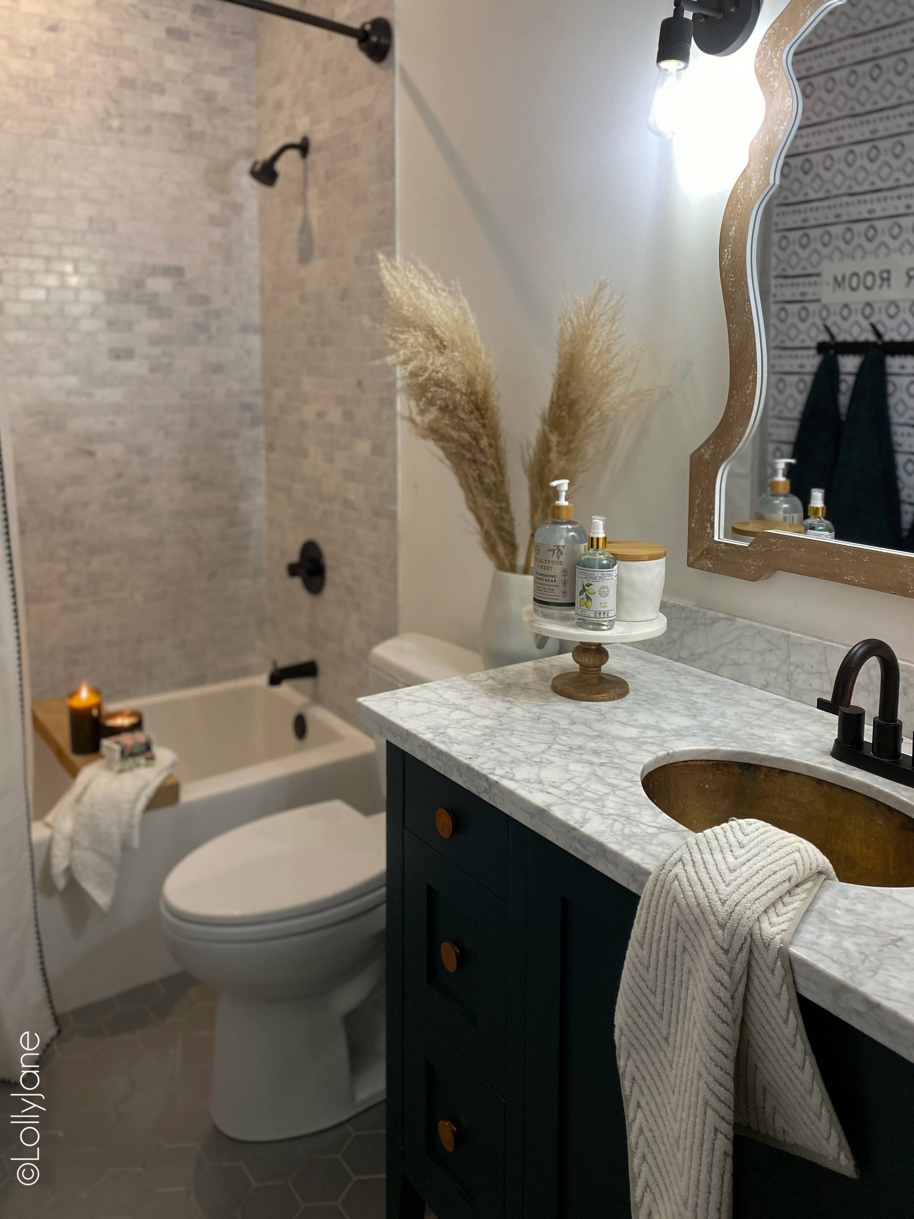 Beautiful Modern Farmhouse Renovated Bathroom! Love the green + cooper combo, so good! #modernfarmhouse #bathroomreno #fixerupper