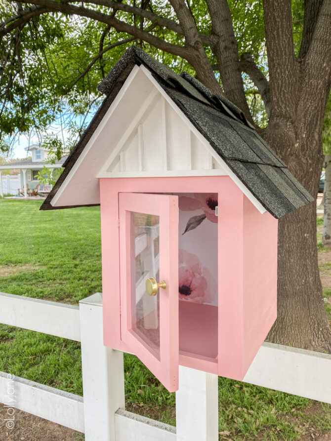 Pink Little Free Library Cutest Pink Little Free Library + plans! - Lolly Jane