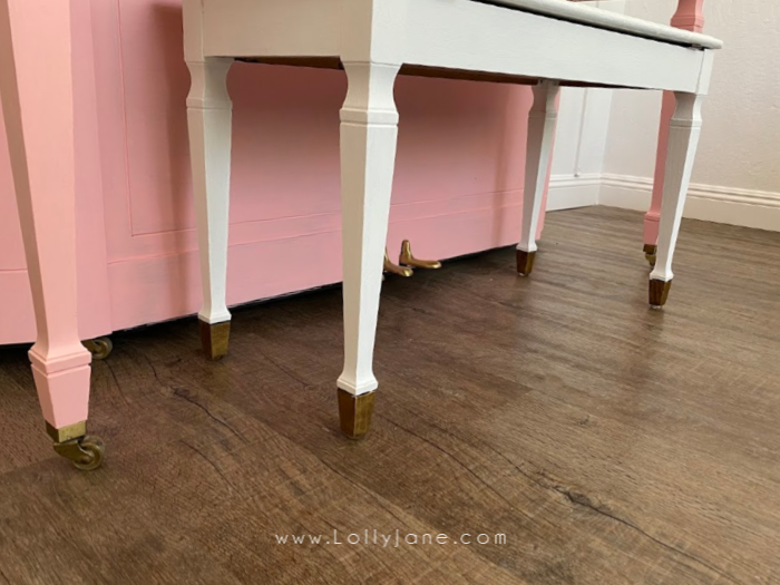 Add some Rub N Buff to the bottom of piano feet and a bench to create a pretty gold accent! Love the gold feet with the painted pink piano! #howtopaintpiano #paintedpiano #paintedpianotutorial #pinkpiano #paintedpianoideas