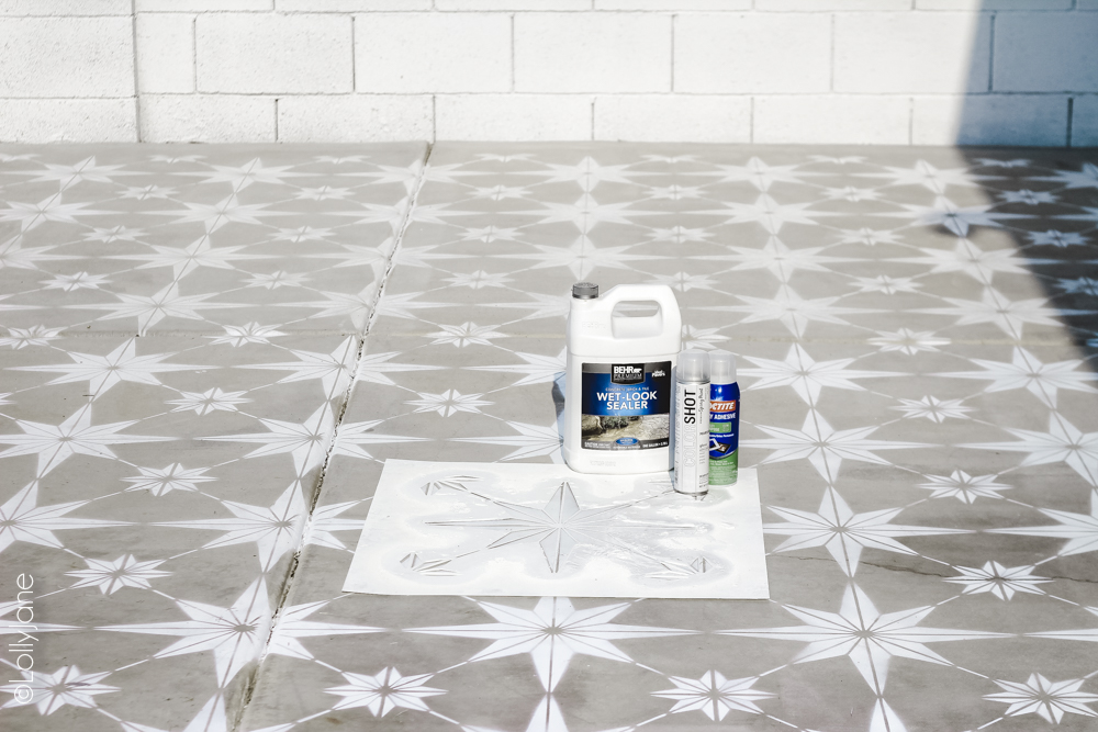 Painting concrete is an affordable way to spruce up and give texture to an otherwise boring surface! #spraypaint #stencil #paintedfloors #diy