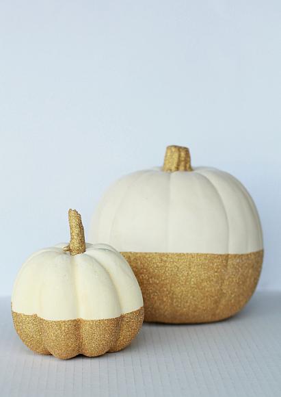 https://lollyjane.com/wp-content/uploads/2020/09/diy-glitter-pumpkins.jpg