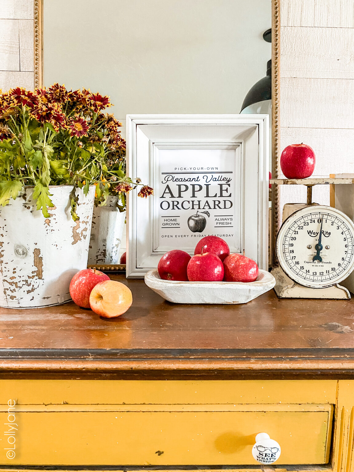 Free Fall Apples Printable Art - Lolly Jane