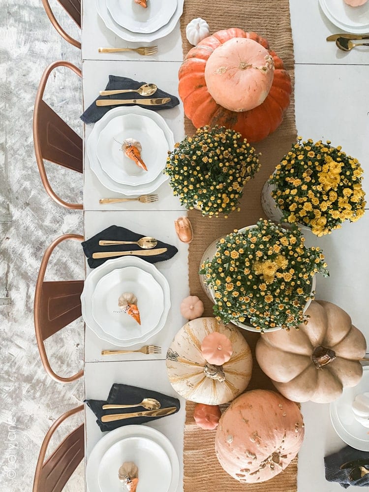 Jazz up your fall or Thanksgiving get togethers with these easy DIY Painted Leaf Place Cards in just a few minutes to add a personalized touch + bring in instant autumn ambience! #thanksgiving #fallparty #placecards #namecards #diy #falldecor #falldecorations