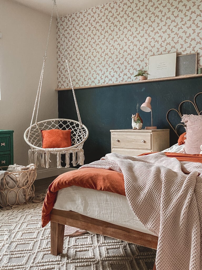 Bohemian style guest bedroom, so cute but also doubles as a guest bedroom- love these hostess must do's and haves!