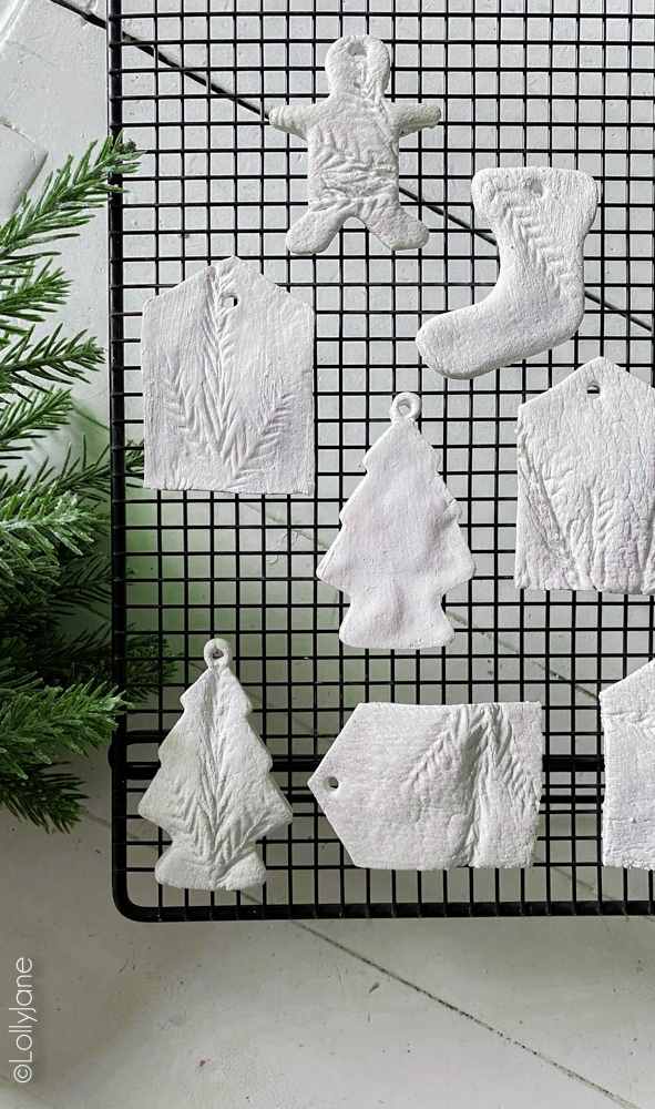 Want an easy DIY ornament? Make a Salt Dough Ornament in no time at all and with items from your pantry! 