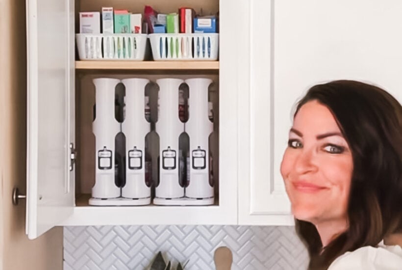 How I organized my cluttered medicine cabinet in seconds with this amazing tool! Love this cabinet caddy, works for any cabinet with dozens of products!