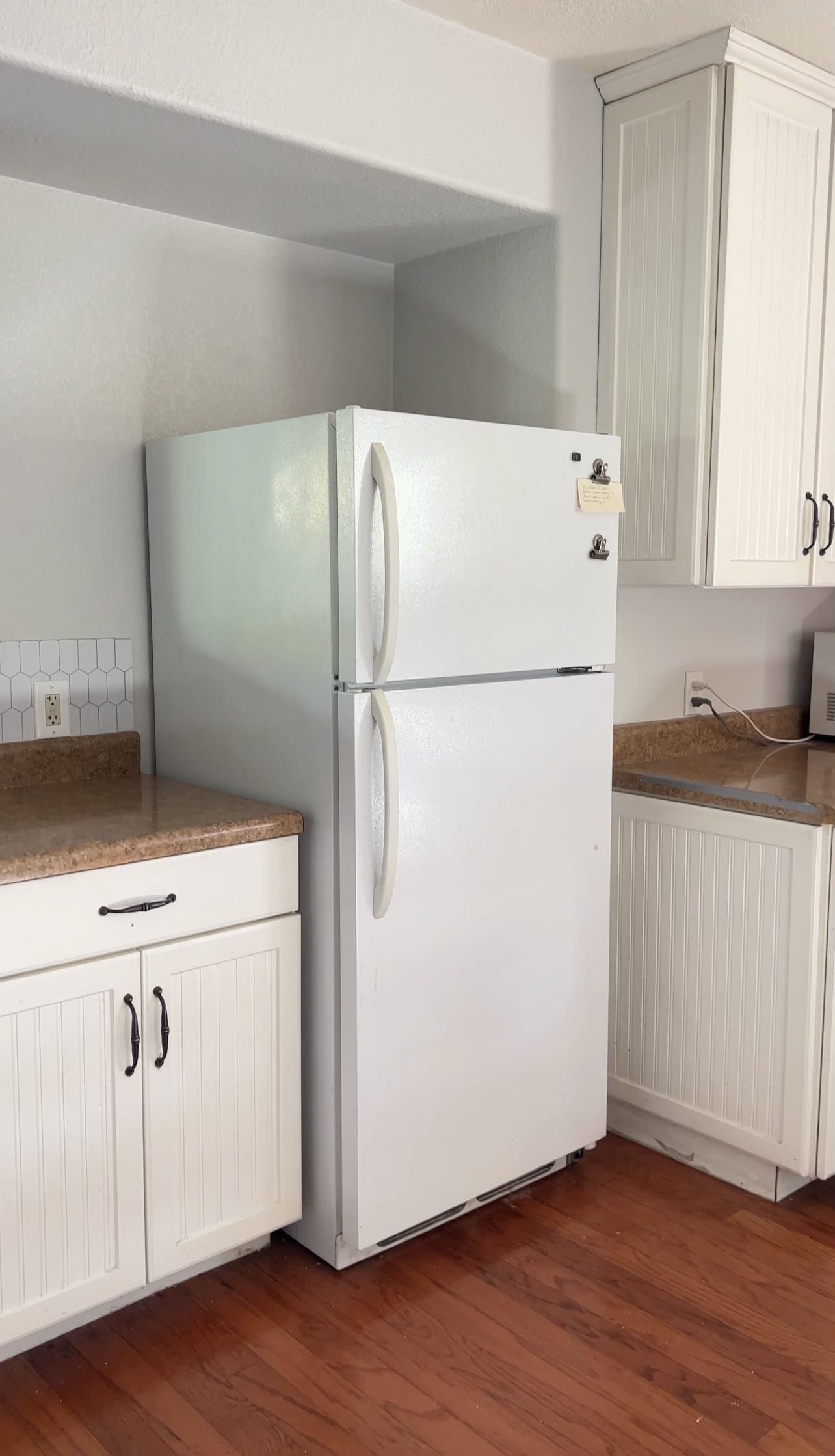 How to Wallpaper a Fridge Lolly Jane