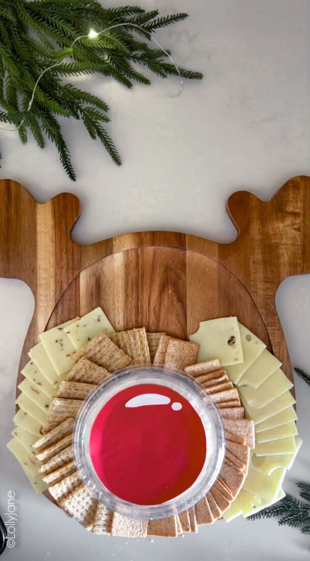 How to make a reindeer charcuterie board. Don't forget the red nose! ;) 