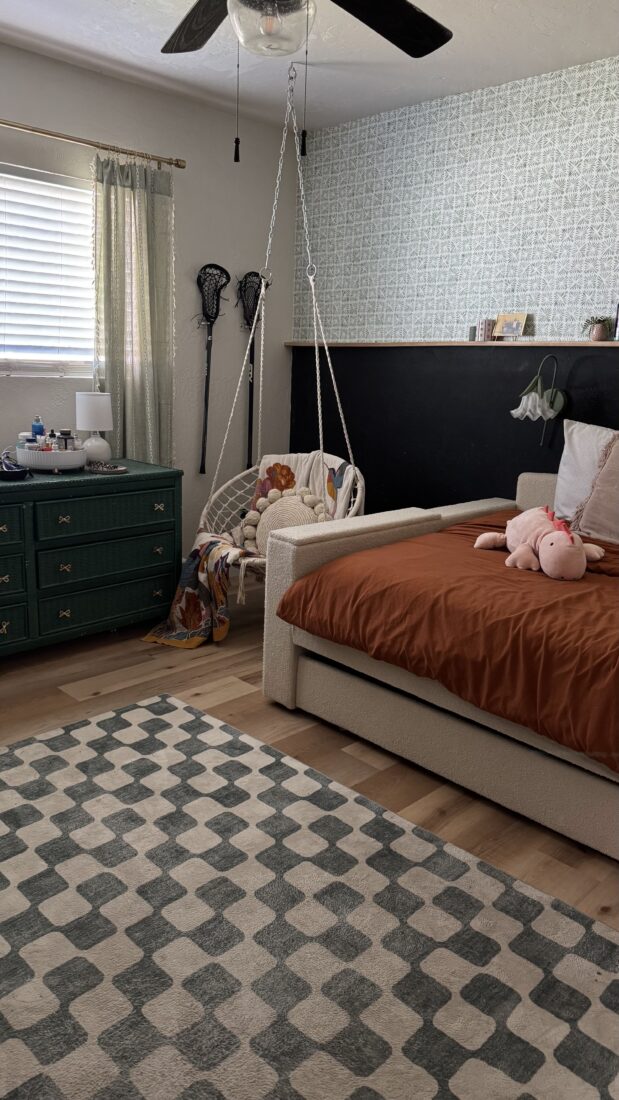 Teen Bedroom Decor for Athletes: Sports Storage & Wall Display Tip